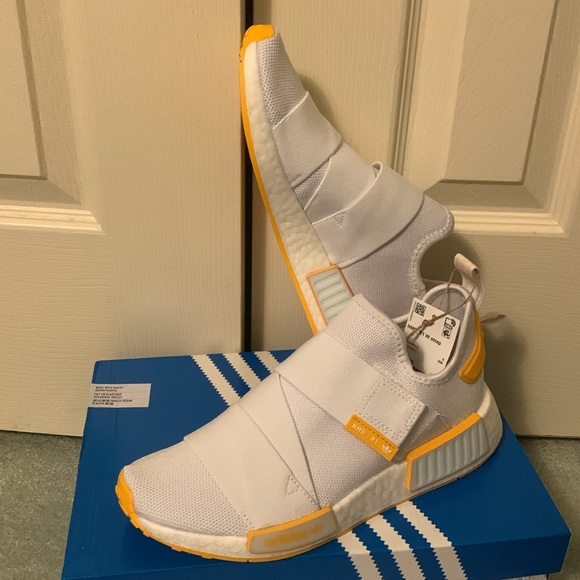 ADIDAS NMD_R1 STRAP SHOES-Women’s Size 7.5-cloud white/collegiate gold BNIB - Picture 8 of 16